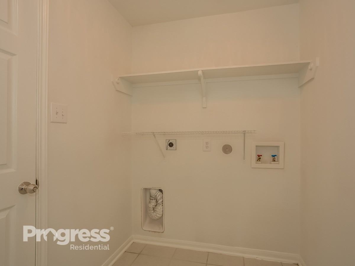 7123 Northchase Lane - Photo 7 of 11