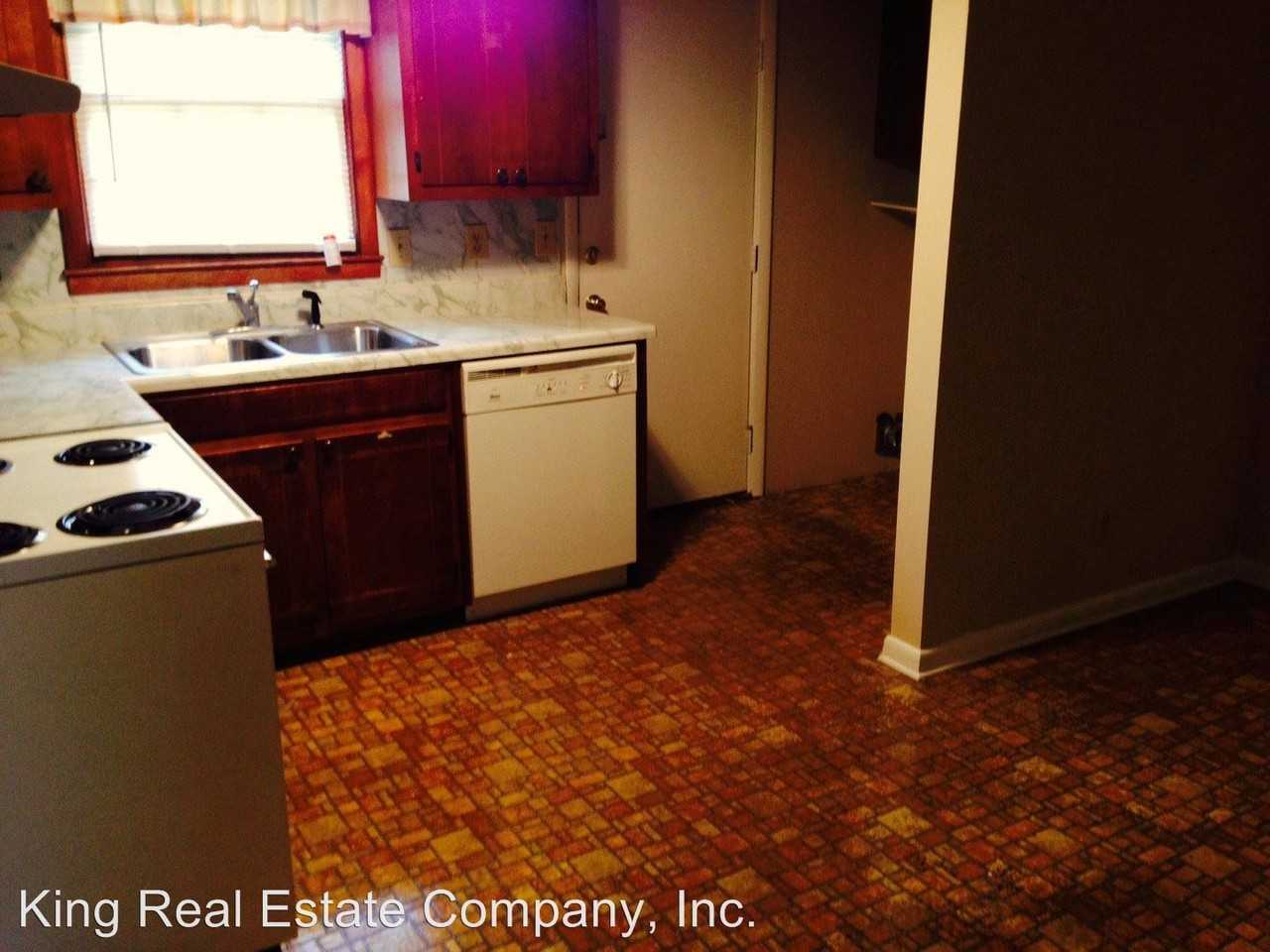 1505 & 1526 Warrior Road - Photo 2 of 6