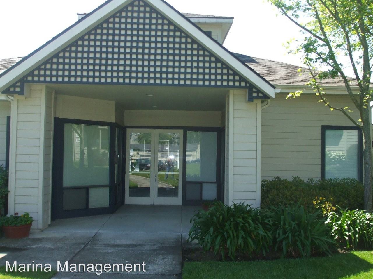 1201 Glen Cove Pkwy #615