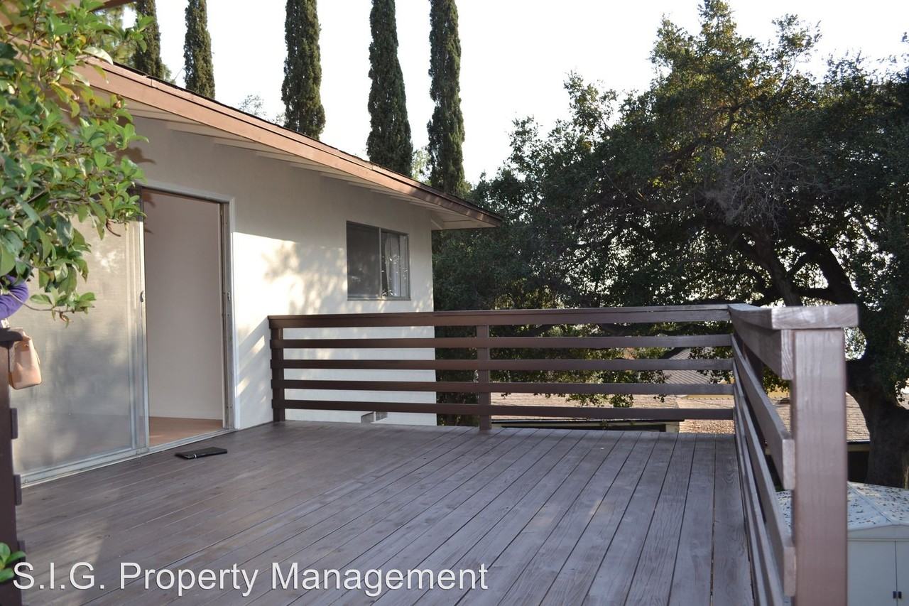 4055 Canyon Dell Dr - Photo 3 of 14