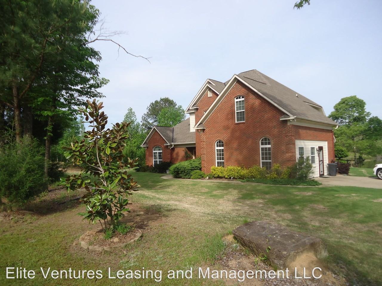 376 Richardson Rd - Photo 2 of 21