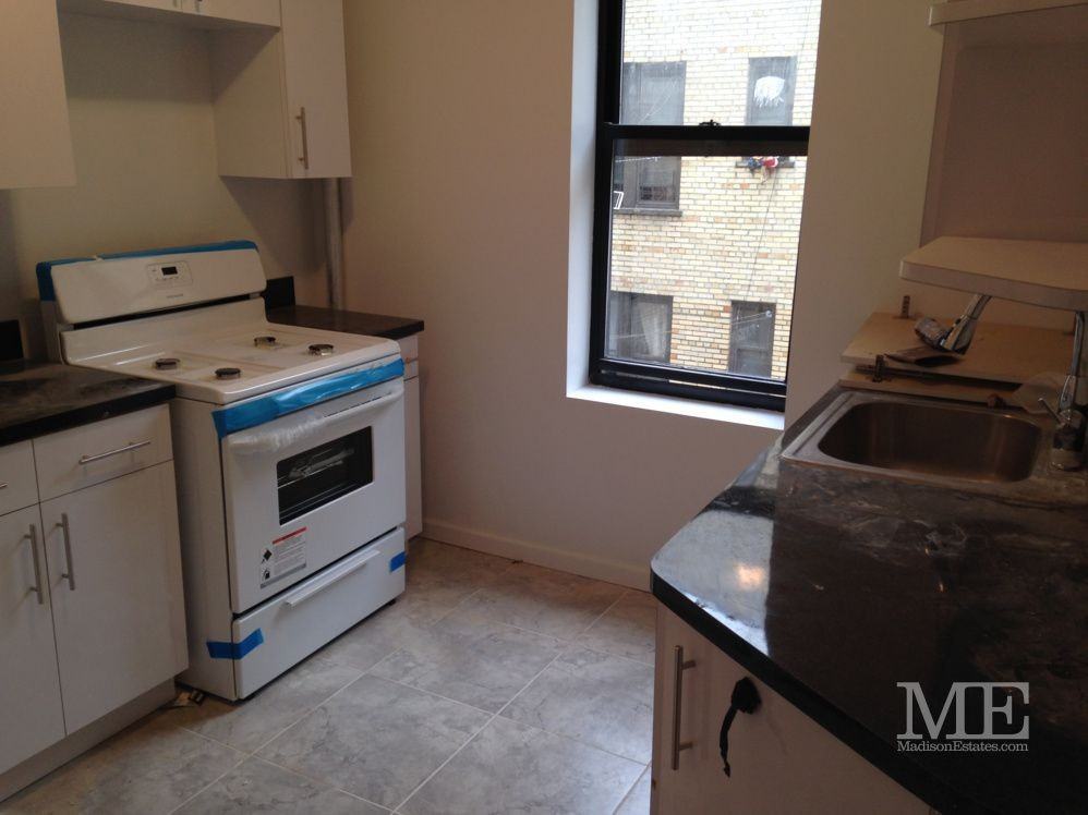 605 East 16th Street #r