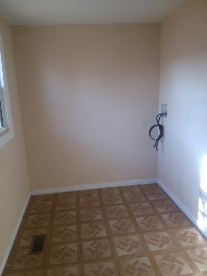 1016 Brown St - Photo 3 of 6