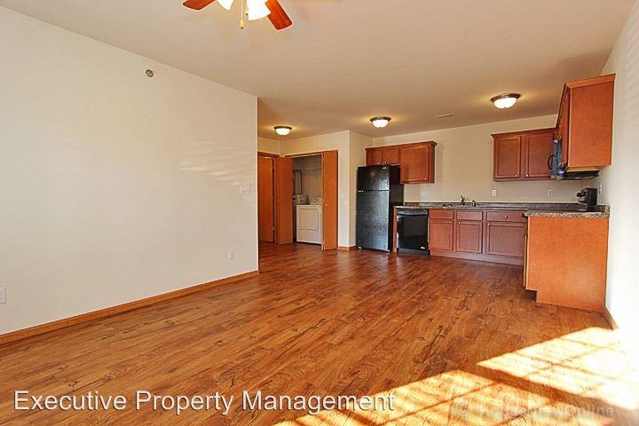 514 Olive Dr - Photo 2 of 7