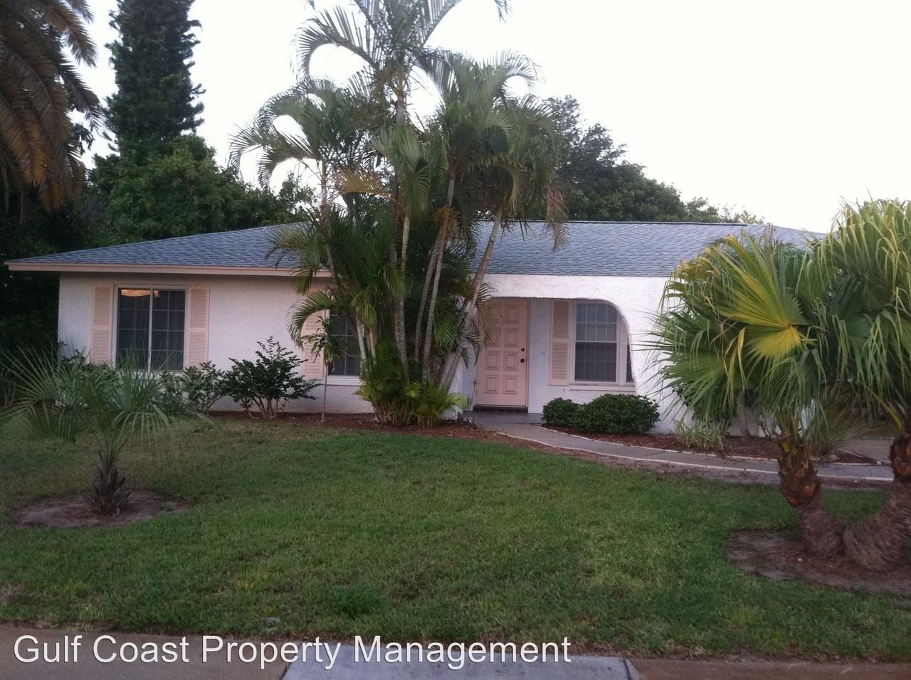 913 64th St W - Photo 2 of 10