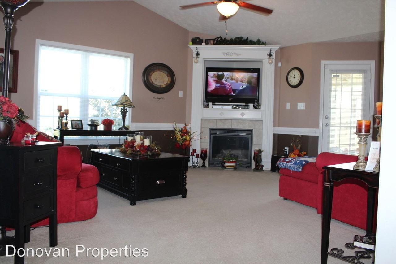 245 Wood Valley Ln - Photo 2 of 11