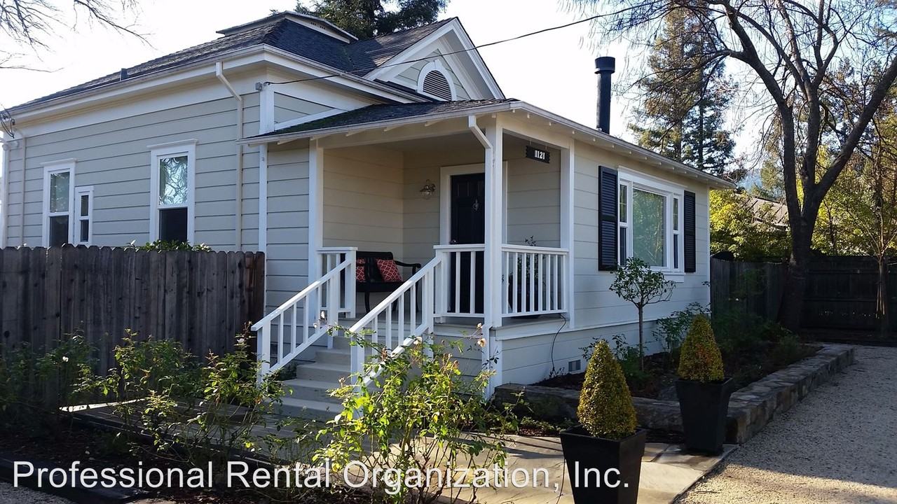 1121 Rutherford Rd - Photo 2 of 36