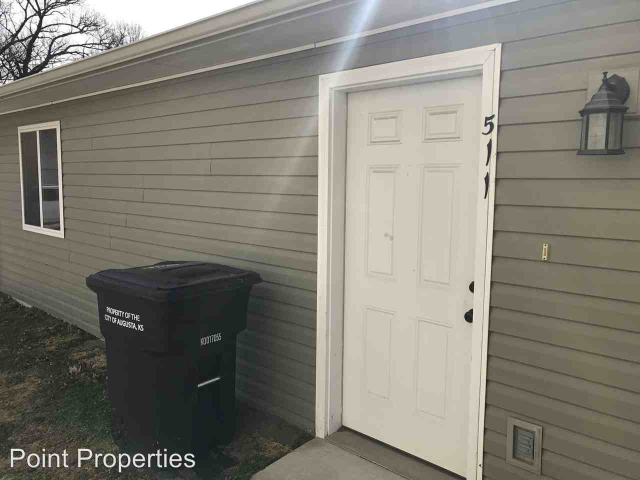 515 Osage St - Photo 2 of 9