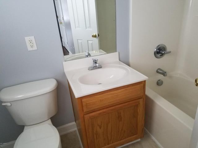 900 Springwood Drive - Photo 2 of 10