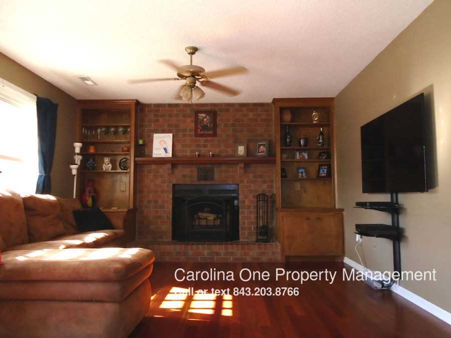 340 Courtney Round - Photo 2 of 13