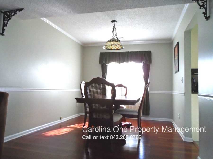 340 Courtney Round - Photo 3 of 13