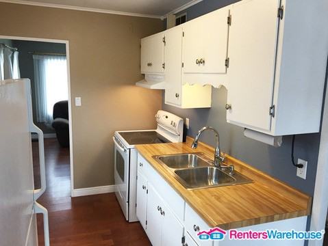 3312 N 77th St - Photo 3 of 18
