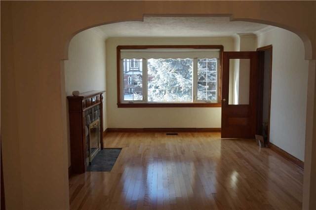 21 Thirty Seventh St - Photo 2 of 12