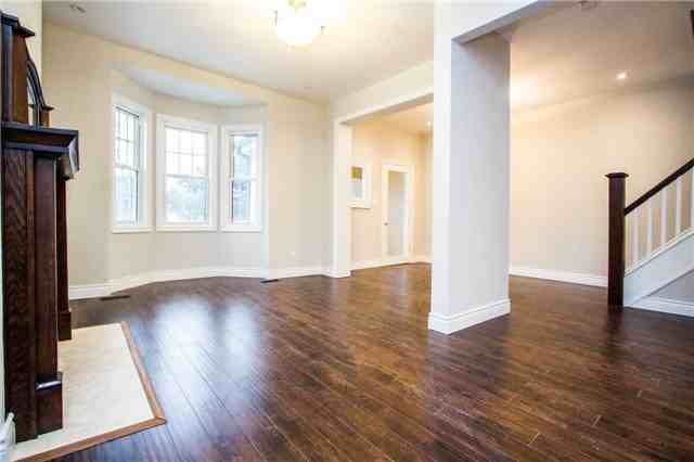 11-23 Evergreen Ave - Photo 3 of 16