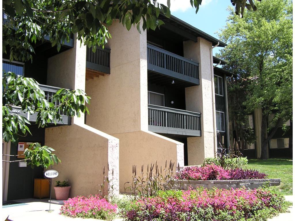 Brighton Apartments - Photo 2 of 19