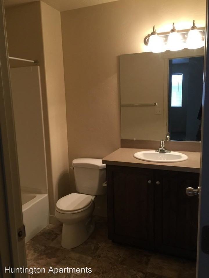 2001 S. Main St. - Photo 3 of 6