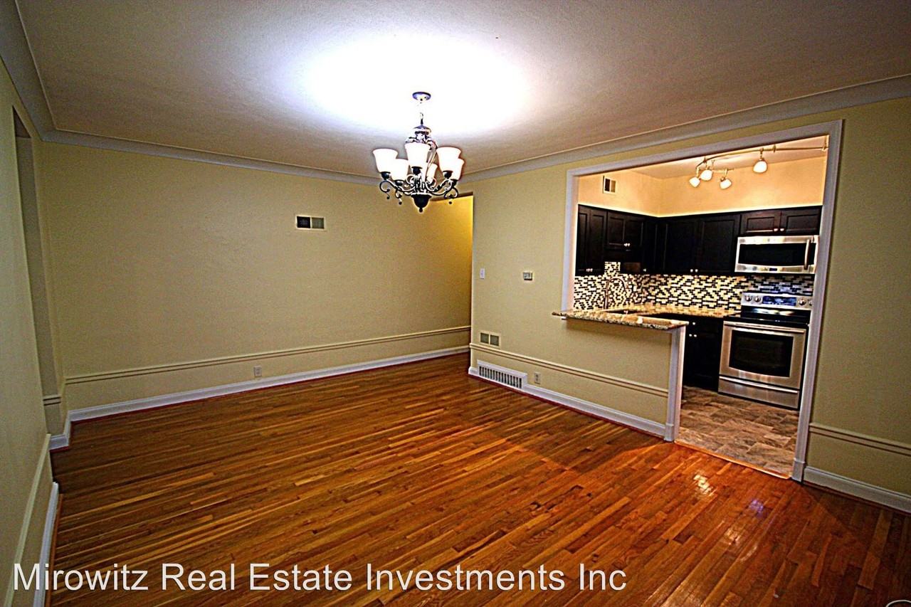 8125 Roxburgh Dr #2 - Photo 2 of 12