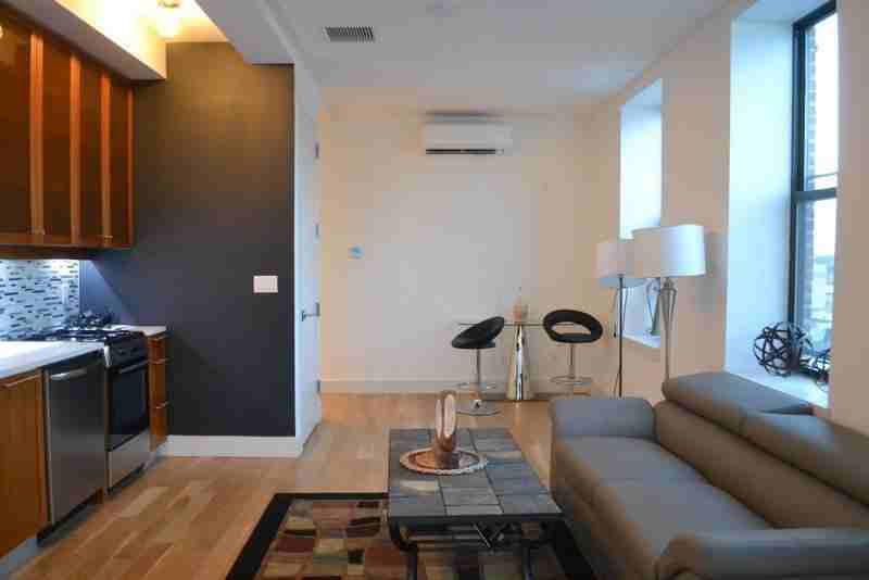 573 Metropolitan Ave #26N