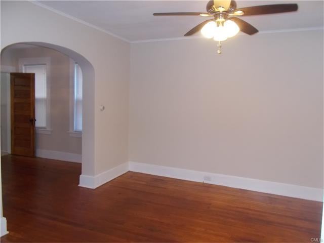 76 Waterman St - Photo 3 of 14