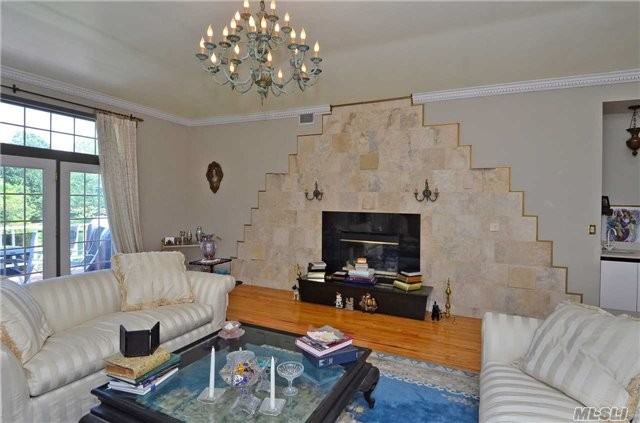 232 Augusta Ct - Photo 3 of 20