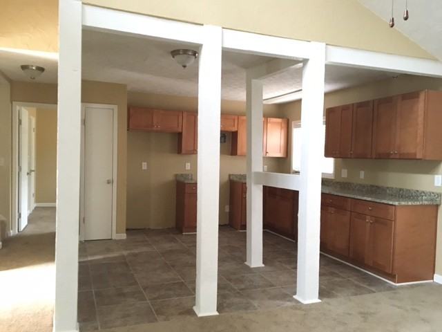 5629 Whittondale Rd - Photo 3 of 12