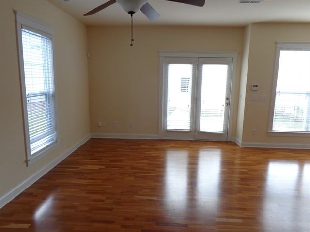 15609 Taviston St - Photo 3 of 12
