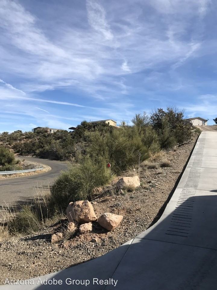 4615 Lazy Lariat Ln - Photo 2 of 21