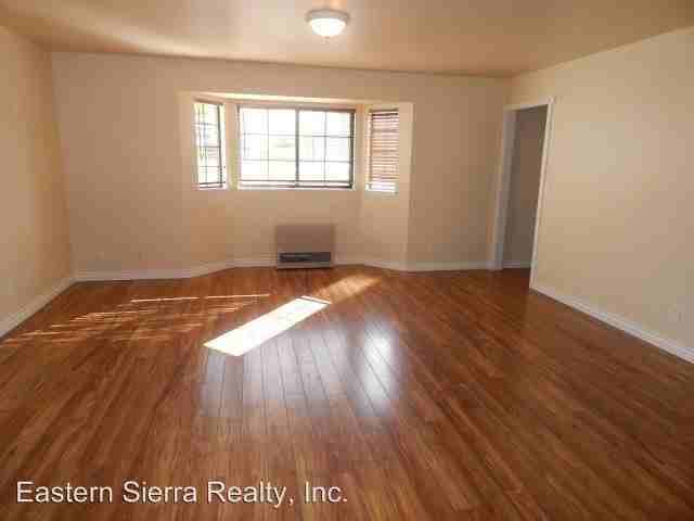 218 E Line St - Photo 2 of 13