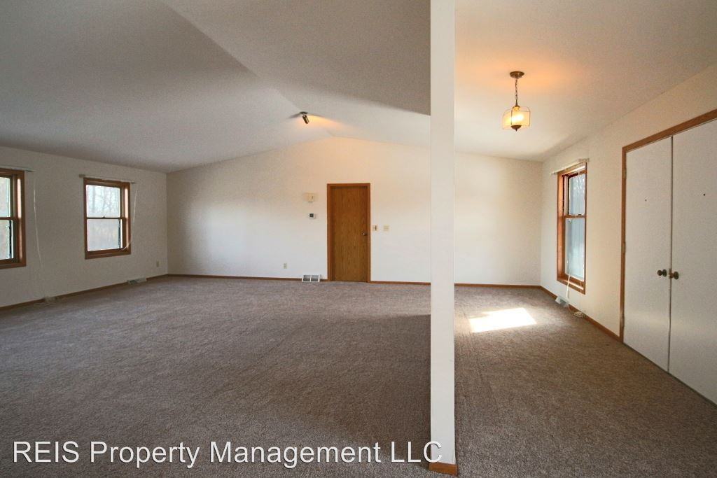 21288 W Barton Rd - Photo 2 of 20