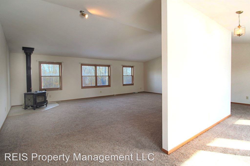 21288 W Barton Rd - Photo 3 of 20