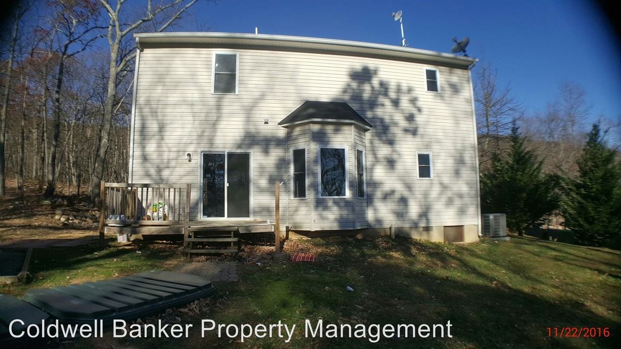 403 Gazelle Trail - Photo 2 of 29