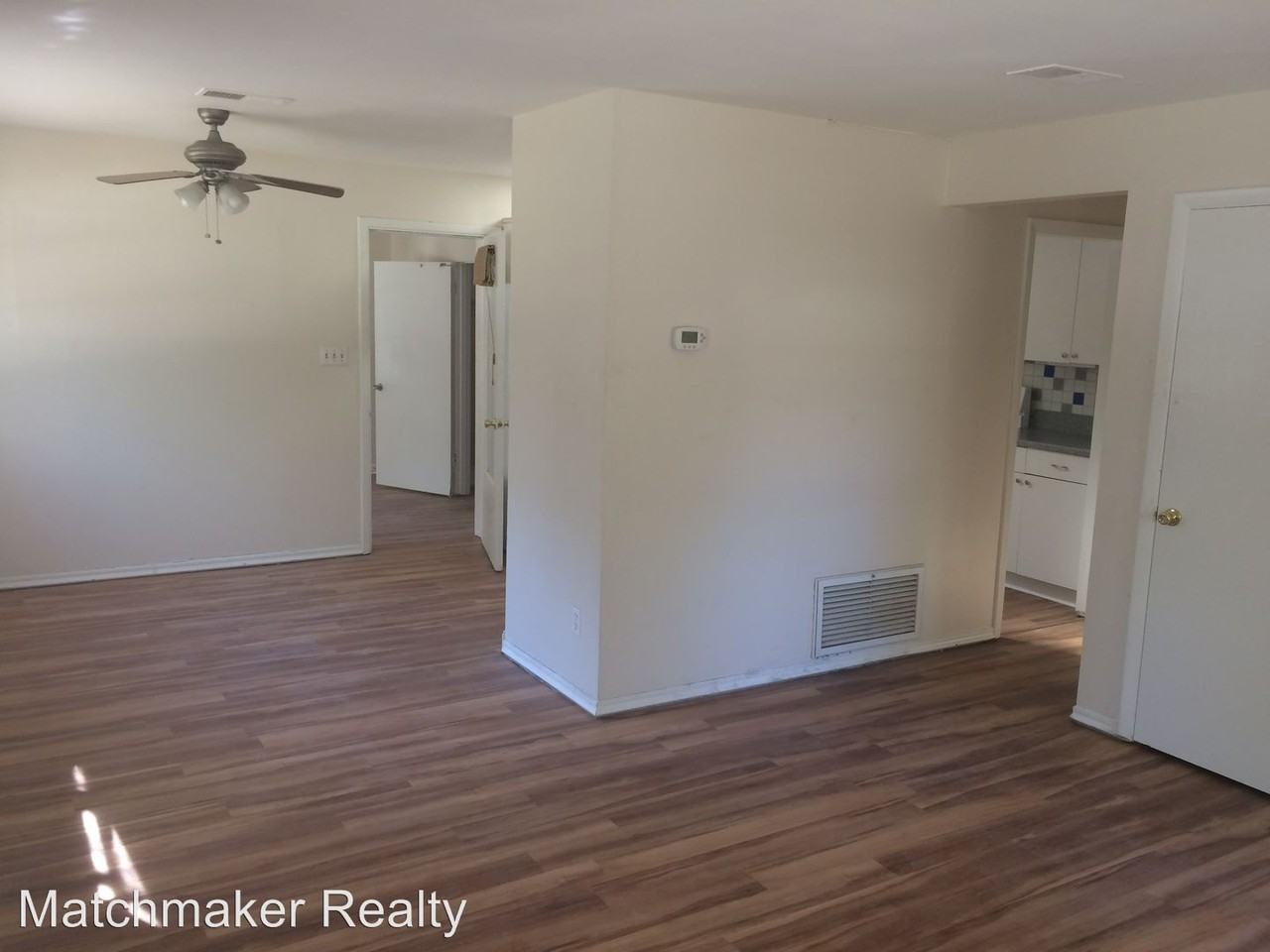 1330 NW 38th St - Photo 3 of 22