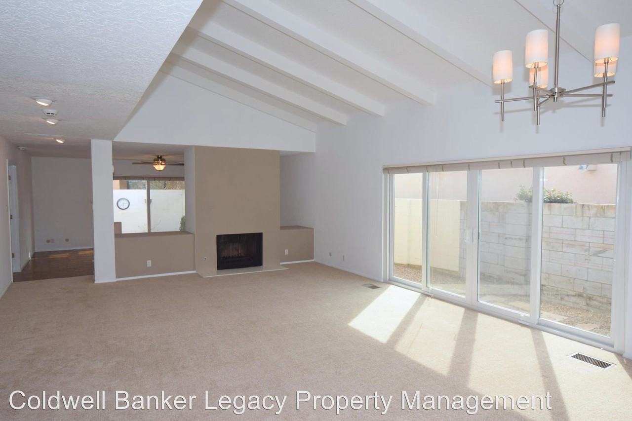 6065 Vista Campo Rd NE - Photo 3 of 20