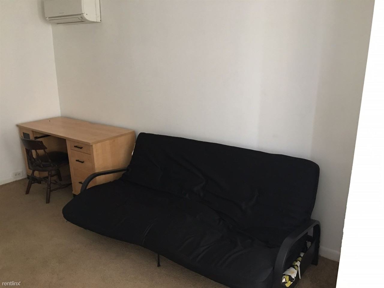 206 Saude Ave - Photo 3 of 10