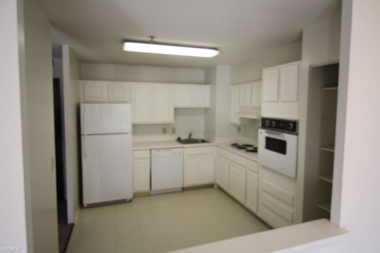 99 Florence St - Photo 3 of 44