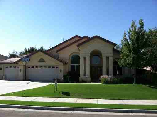 10607 Fishers Peak Dr - Photo 2 of 25