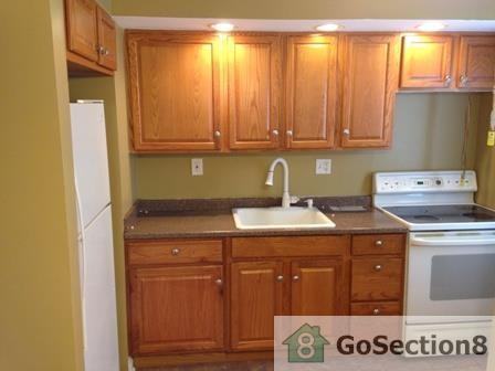 1103 E Chase St - Photo 3 of 14