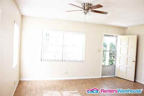 7305 N Albany Ave - Photo 2 of 16