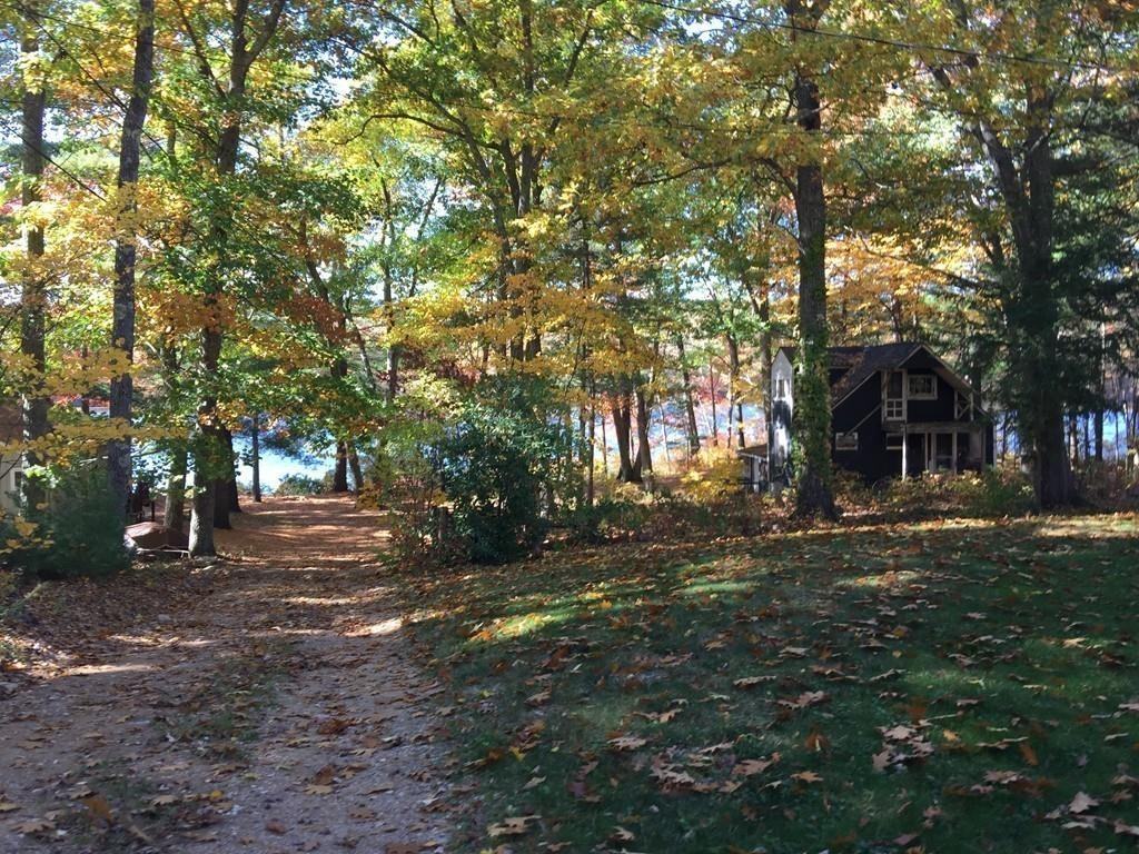 60-40 Browning Pond Cir #A - Photo 2 of 30