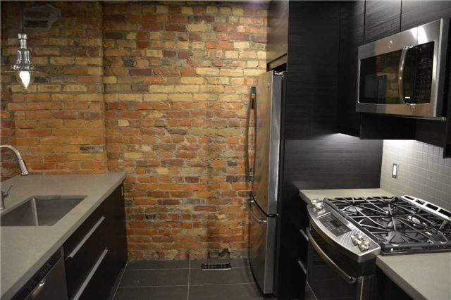 2005 Dundas St W - Photo 3 of 20