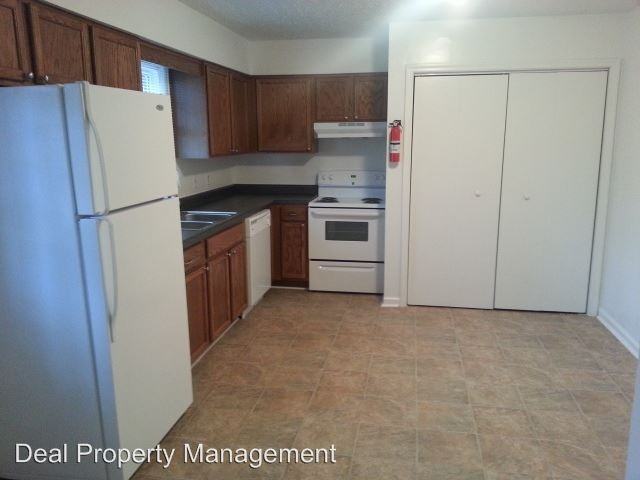 Holly Ridge Court - Photo 2 of 5