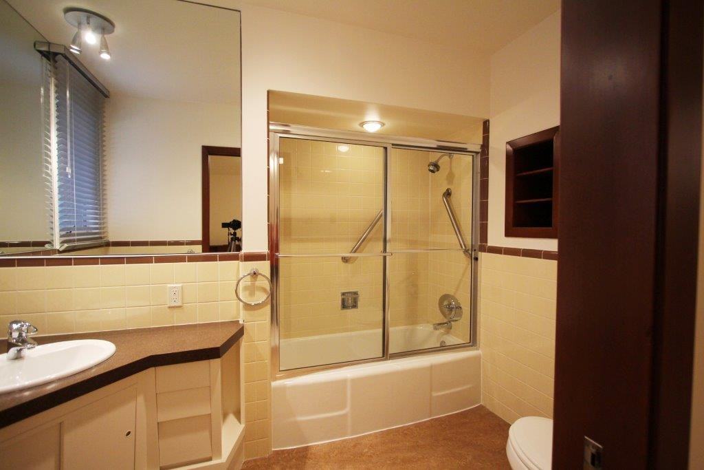 4315 Britannia Dr SW - Photo 3 of 20