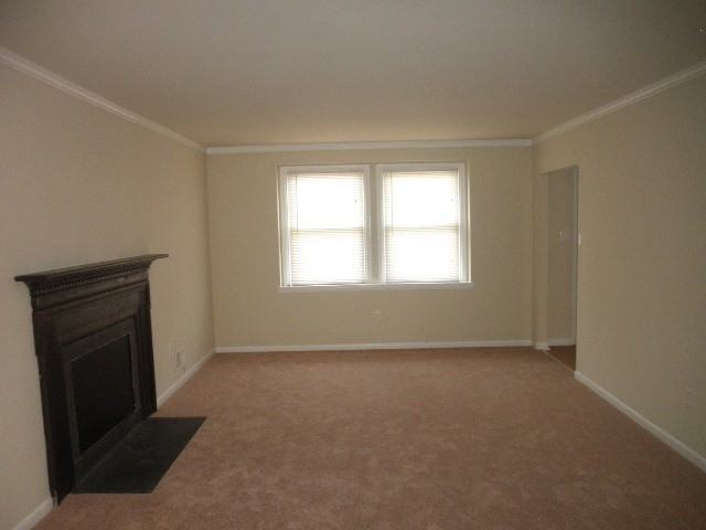 307 Burnside Ct - Photo 2 of 15