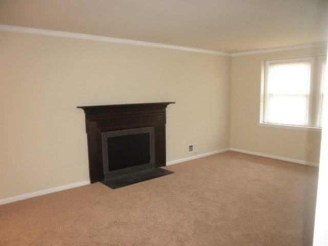 307 Burnside Ct - Photo 3 of 15