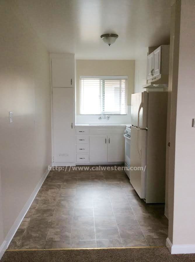 2095 Marlboro Ct #5 - Photo 2 of 4