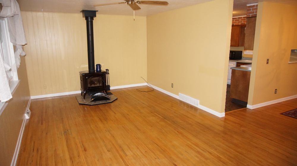 9535 W Kentucky Ave - Photo 2 of 13