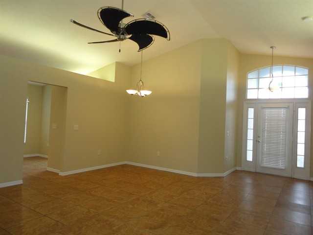 11706 Leda Ln - Photo 2 of 8