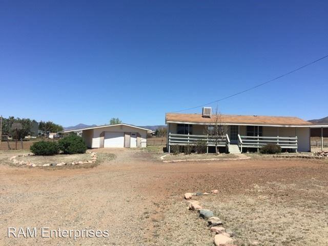 13650 Agua Fria Ln - Photo 3 of 14