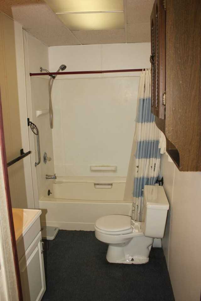 299-201 E Main St - Photo 2 of 11