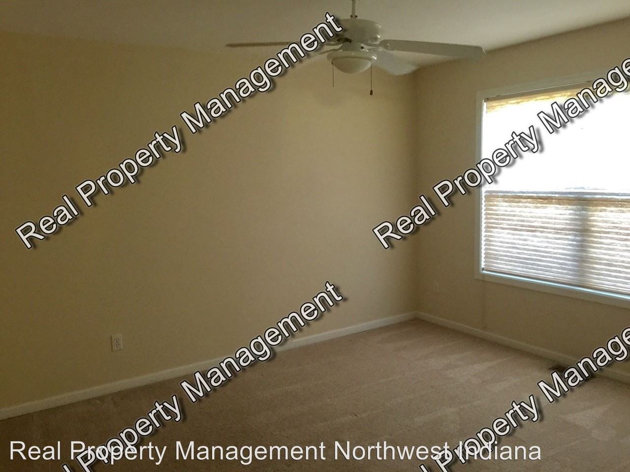 10411 Player St - Photo 3 of 12